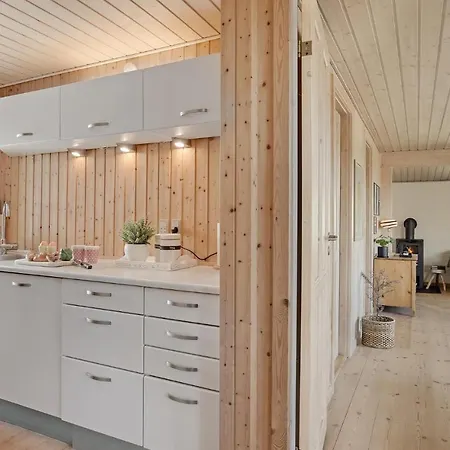 3 Bedroom Nice In